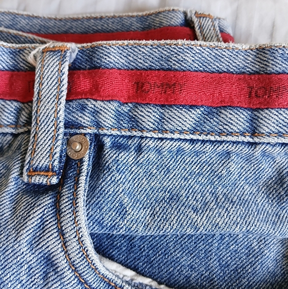 Vintage Tommy Hilfiger denim skirt - Picture 7 of 9